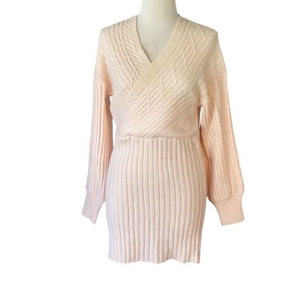 NWT CUPSHE Lt Blush Pink Cable Knit Sweater Mini Dress Women’s Medium - Picture 3 of 10